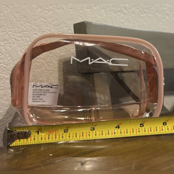 MAC 5 Item Cosmetics Set with Pink/Clear Cosmetic Bag, NEW, $80 MSRP - Picture 16 of 16
